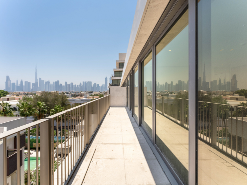 Luxury Living | Burj Khalifa View | Largest Layout