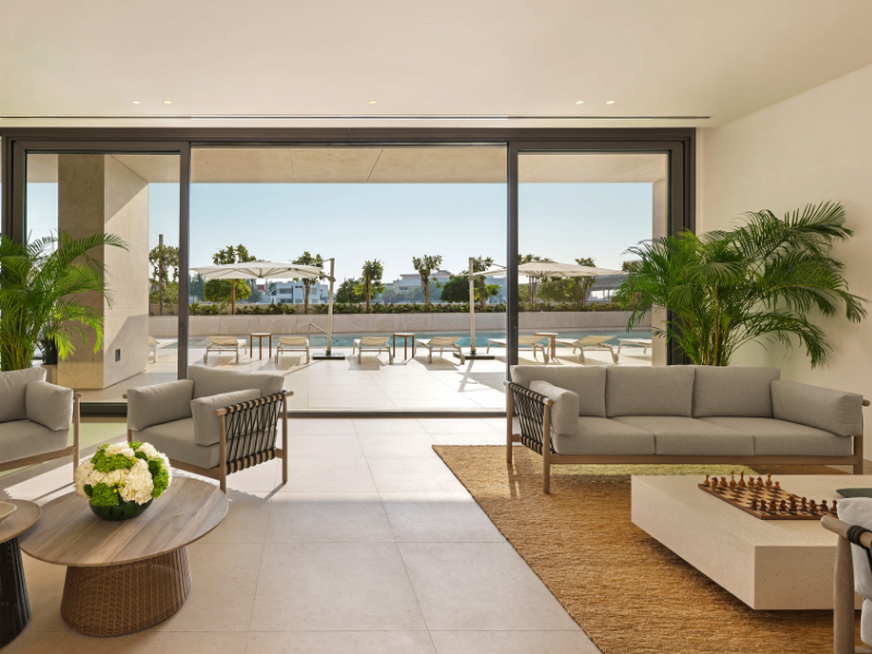 Luxury Living | Burj Khalifa View | Largest Layout